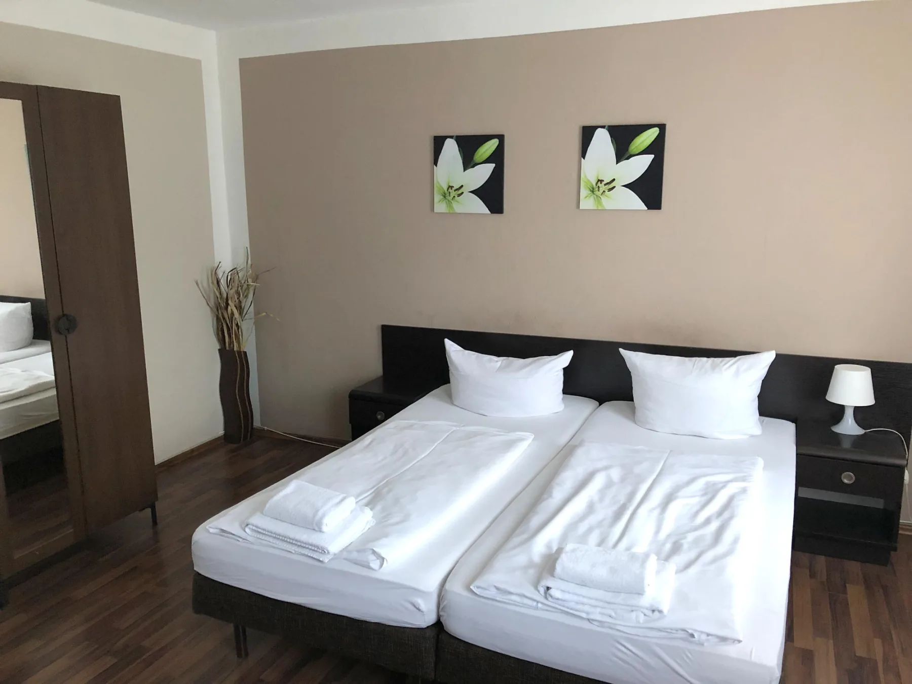 Doppelzimmer im Hotel-Pension Reiter in Berlin Friedrichshain